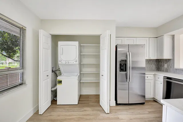  Unit 204 photo 4