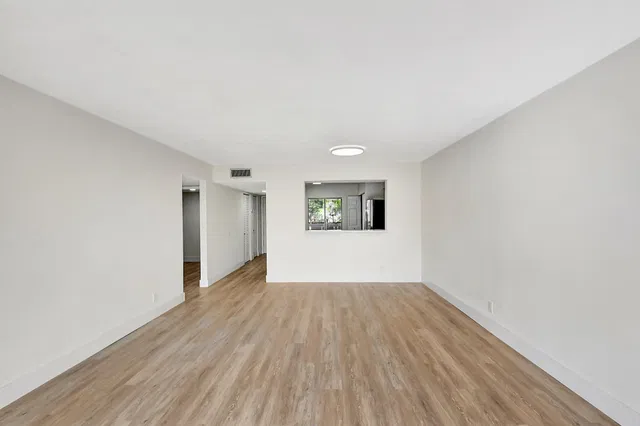  Unit 204 photo 13
