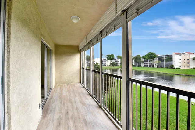  Unit 204 photo 31