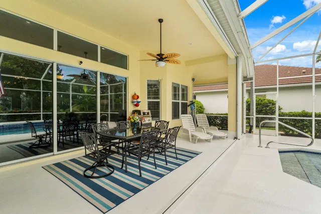 Monarch Country Club Residence photo 20