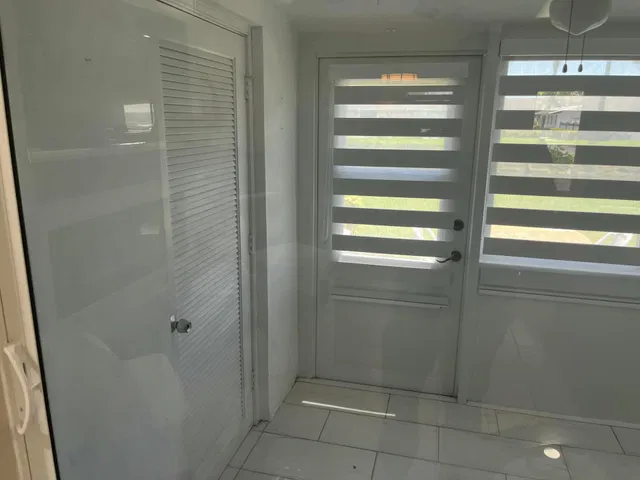  Unit C photo 5