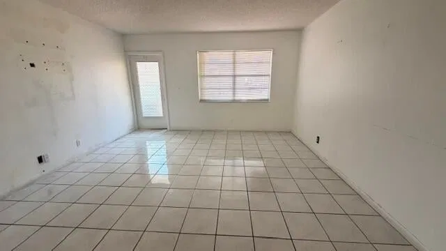 Unit 104 photo 2