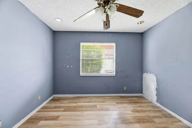  Residence photo 21