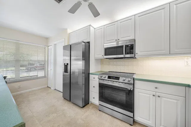 Residence photo 7