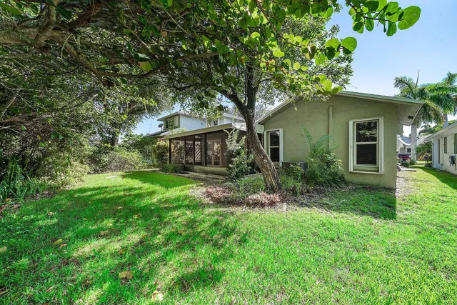 Residence photo 30