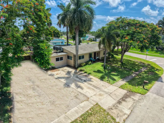 Residence photo 4