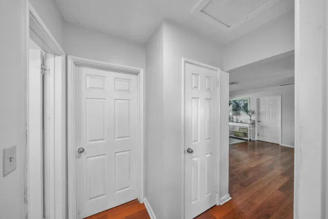 Residence photo 23