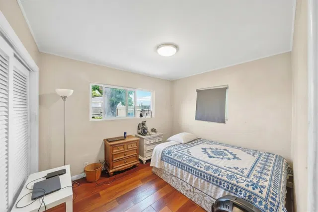 Residence photo 28