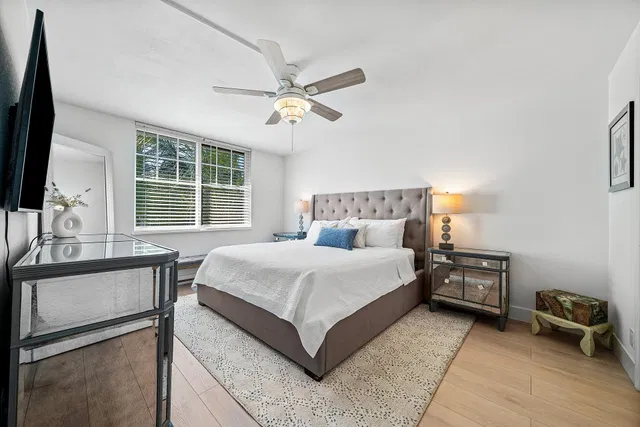  Unit B407 photo 15