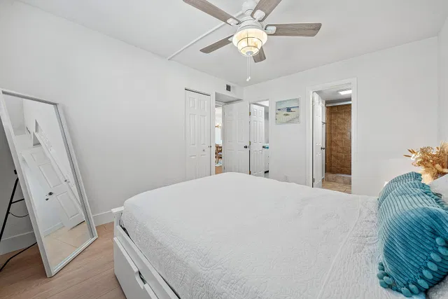  Unit B407 photo 20