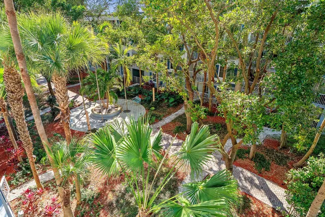  Unit B407 photo 26