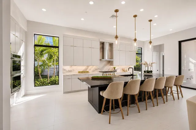 Avenir Unit {Lot 13} photo 11