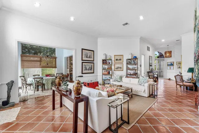 Equestrian Club Estates Residence photo 11
