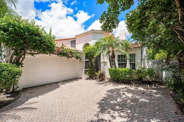 Equestrian Club Estates Residence photo 50