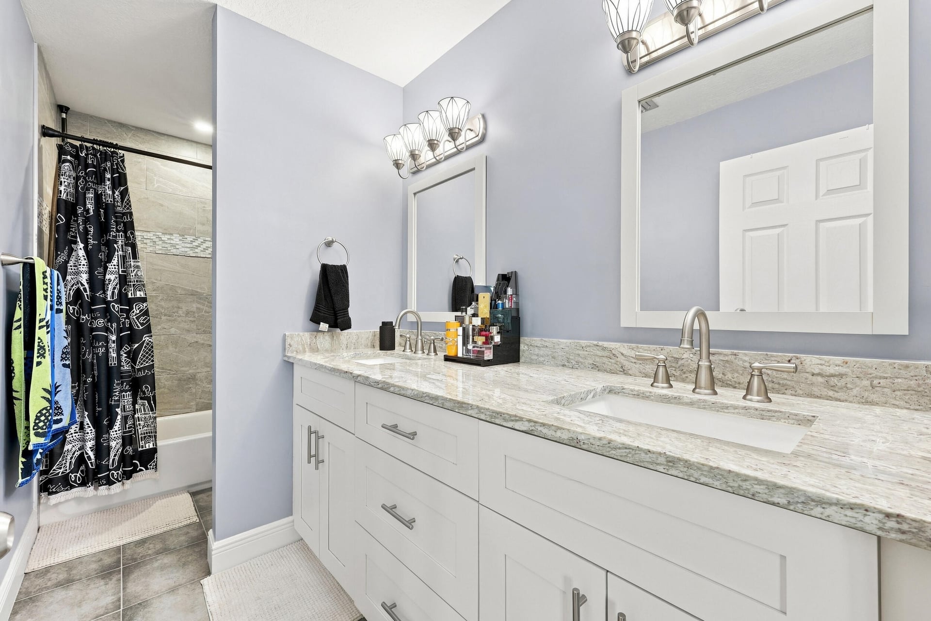 Unit 24 photo 12