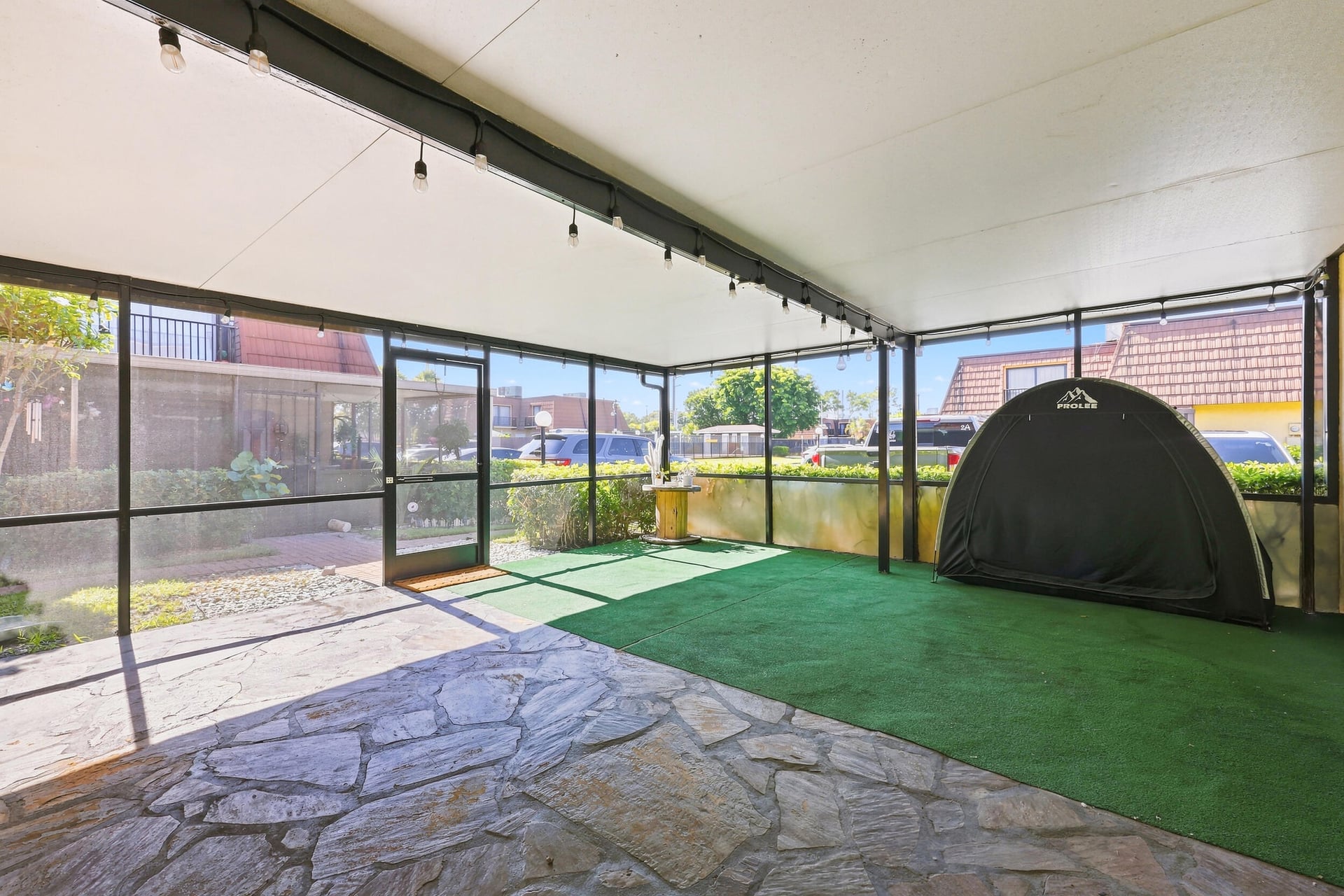 Unit 24 photo 20