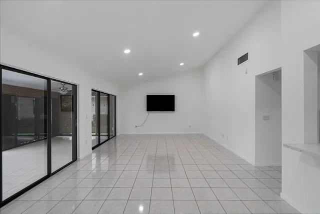 Residence photo 7