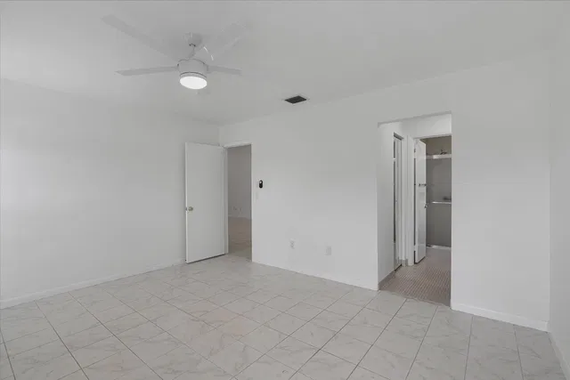 Residence photo 13