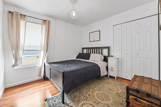 Residence photo 18