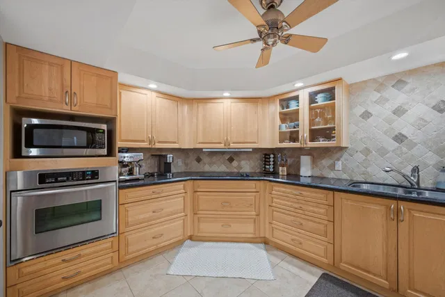South Palm Beach Unit 316 photo 11