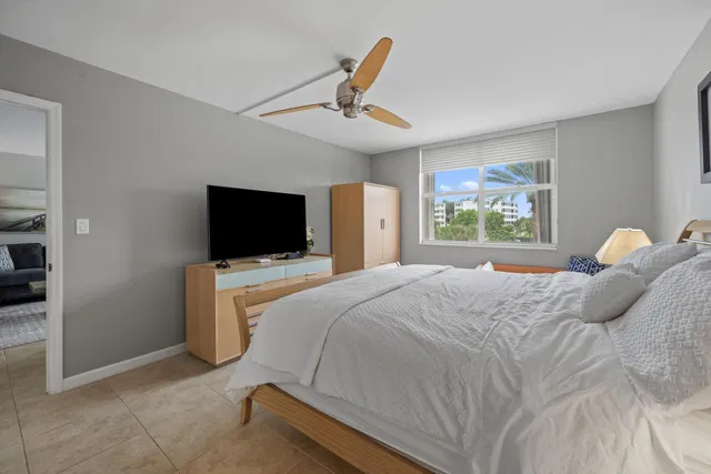 South Palm Beach Unit 316 photo 16