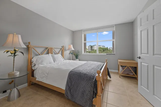 South Palm Beach Unit 316 photo 19