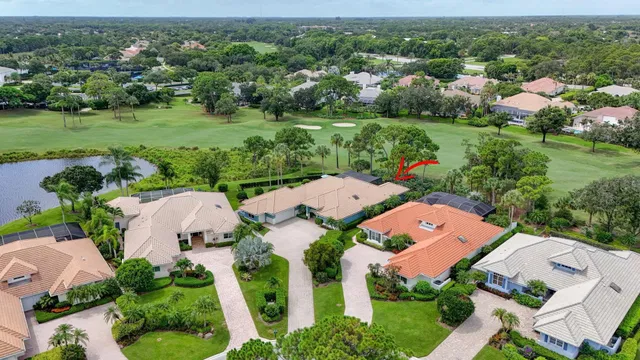Willoughby Golf Club Residence photo 3