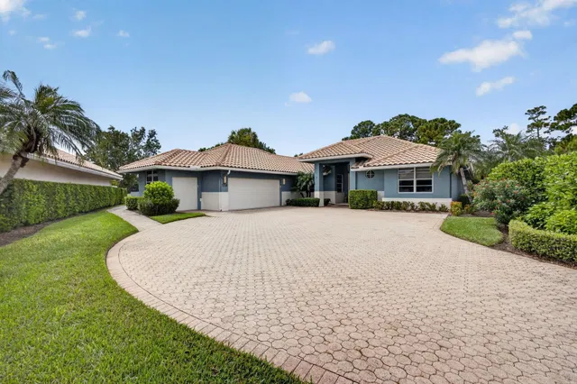 Willoughby Golf Club Residence photo 6
