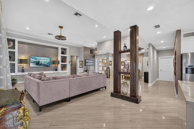 Willoughby Golf Club Residence photo 16