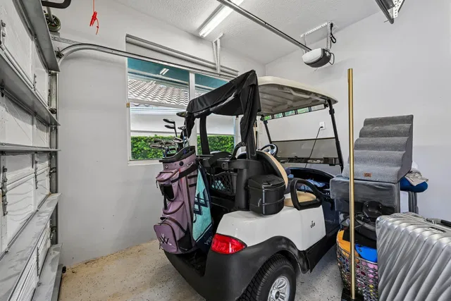 Willoughby Golf Club Residence photo 56