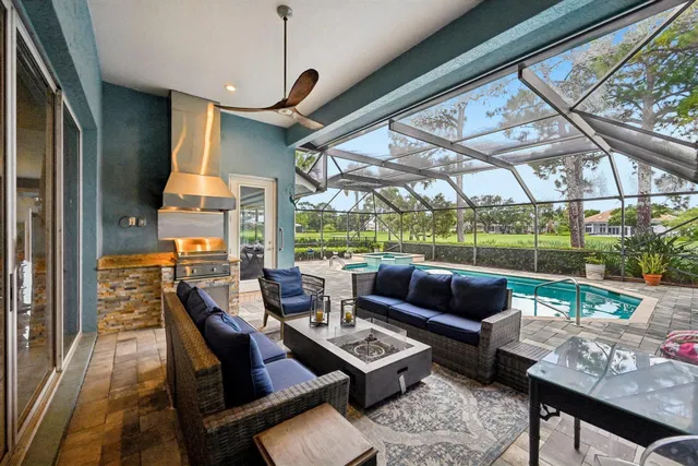 Willoughby Golf Club Residence photo 57