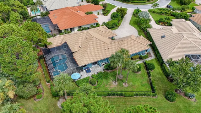 Willoughby Golf Club Residence photo 66