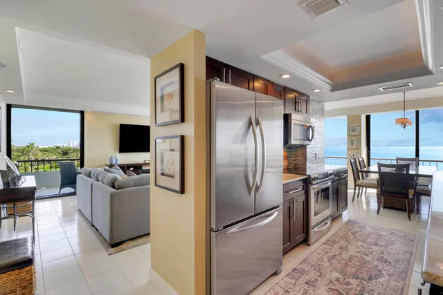 Water Glades Unit 4C photo 9