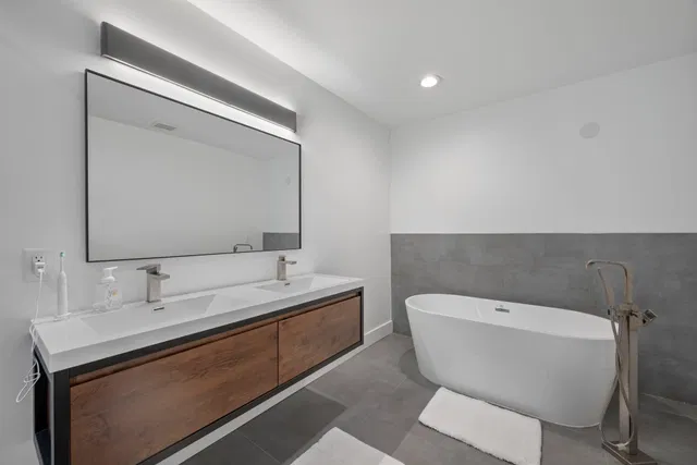  Residence photo 11