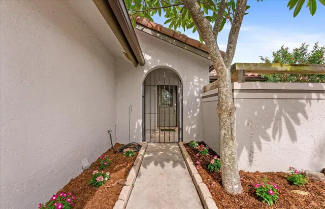 Residence photo 4
