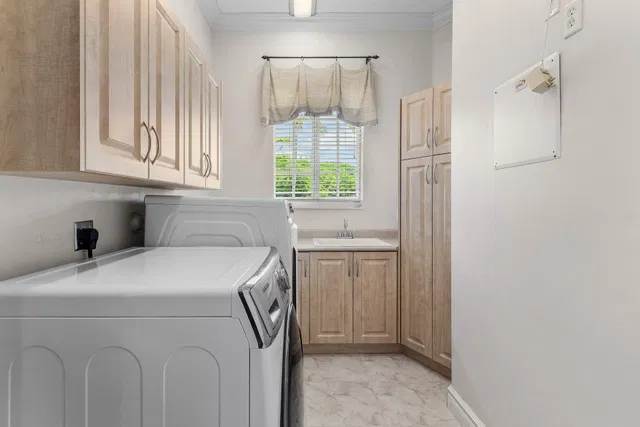  Residence photo 38