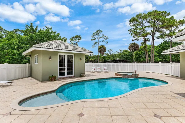 Residence photo 40