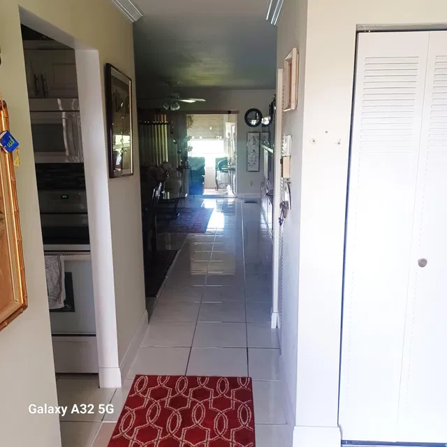 Residence photo 9
