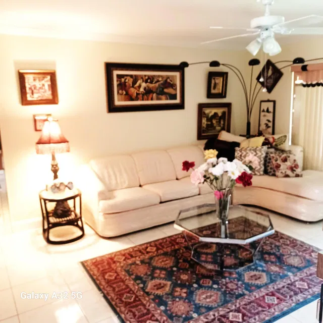 Residence photo 14