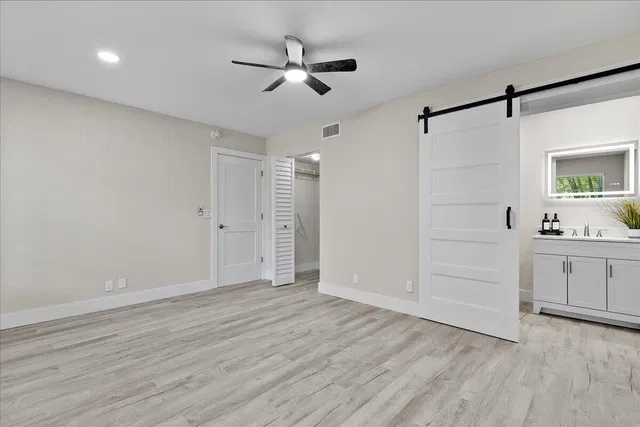  Residence photo 12
