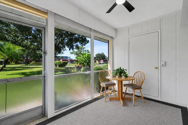  Residence photo 17