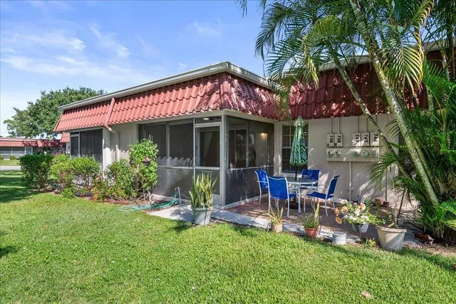  Residence photo 19