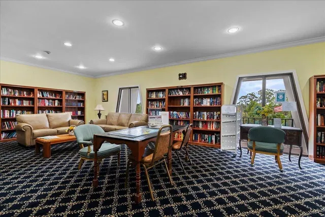  Residence photo 36