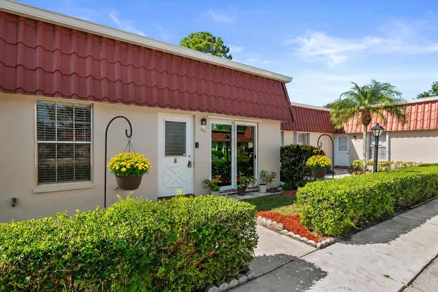  Residence photo 38