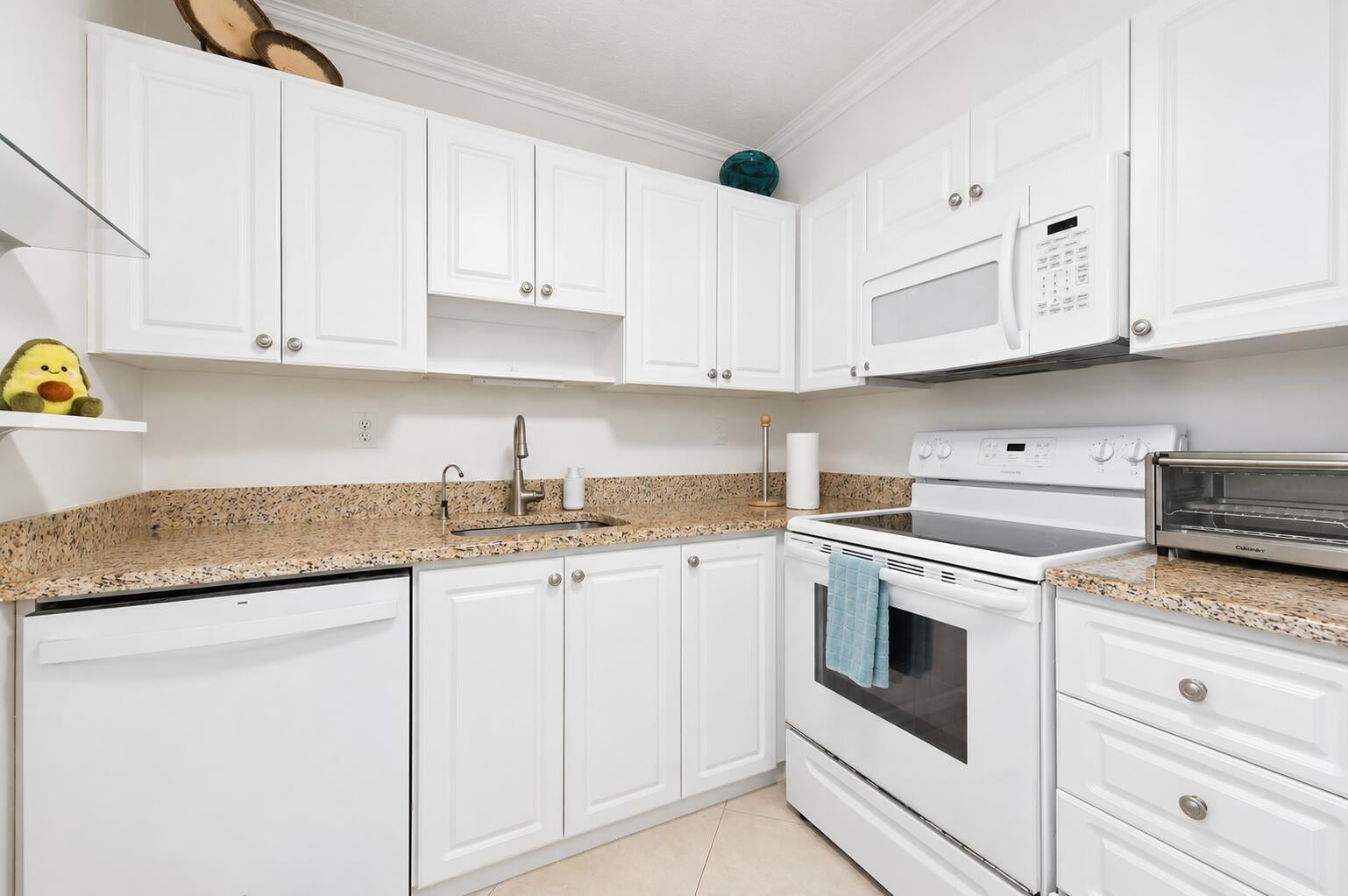  Residence photo 9