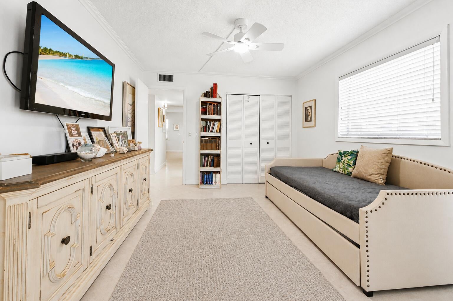 Residence photo 15