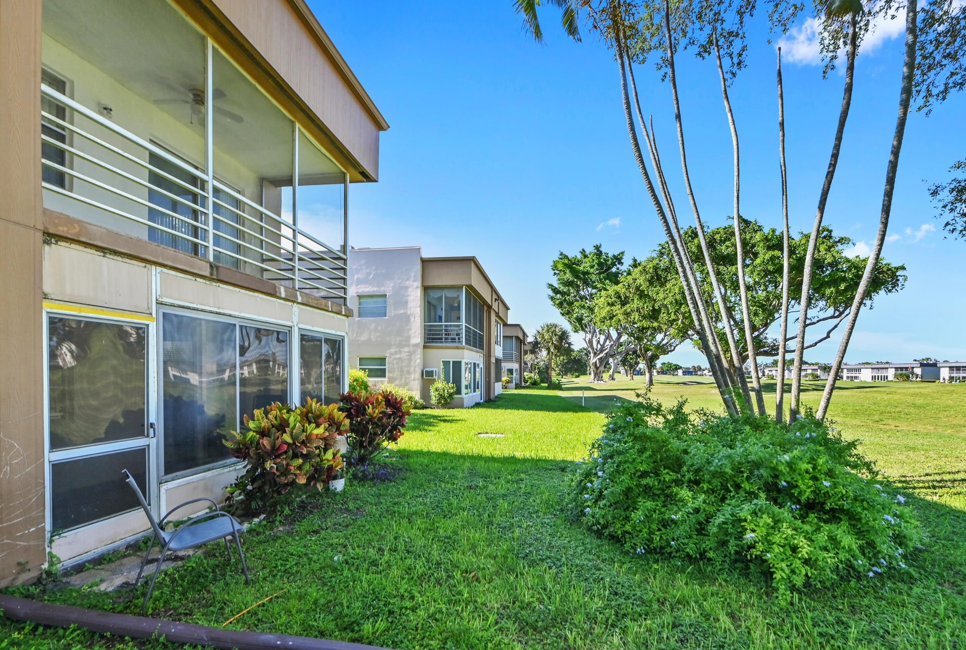  Residence photo 20