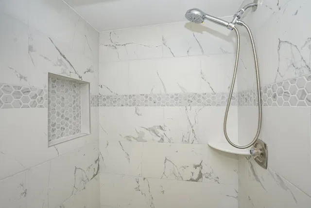 Unit 12-103 photo 23