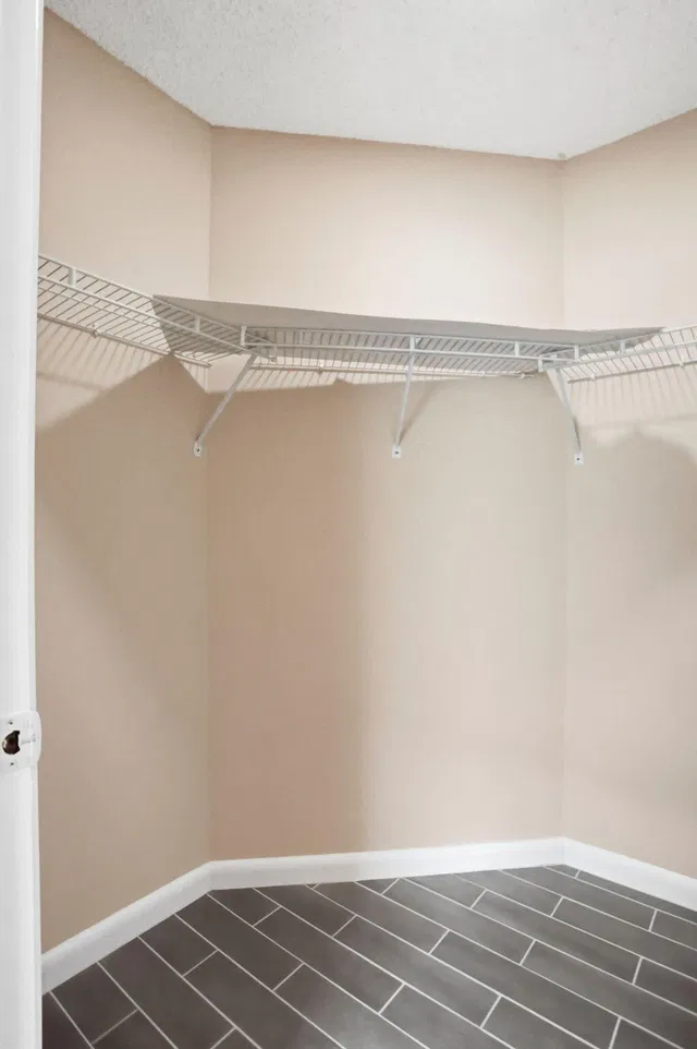 Residence photo 16