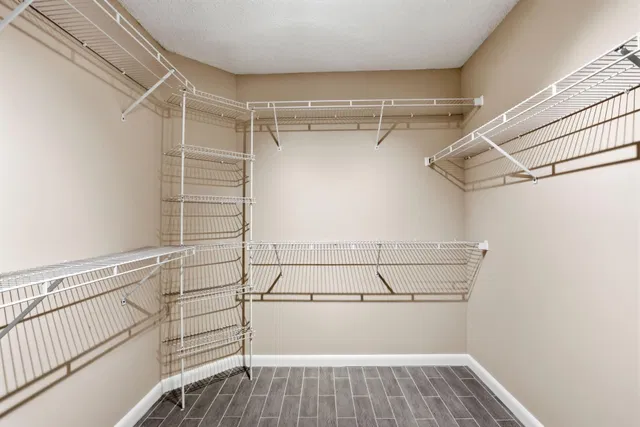Residence photo 17